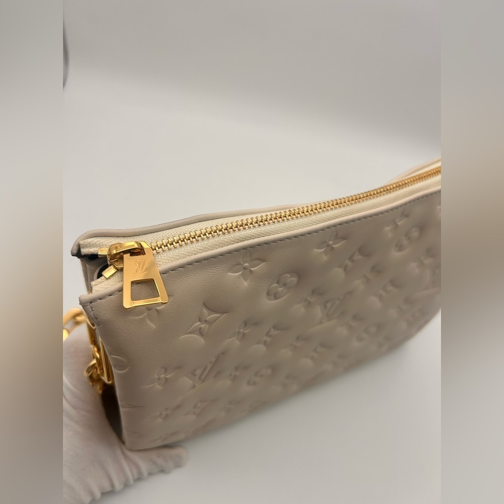 Louis Vuitton Coussin PM Cream Monogram Empreinte Gold Chain Strap - Picture 13 of 16